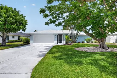 1226 Pine Needle Road, Venice, FL 34285 - Photo 2