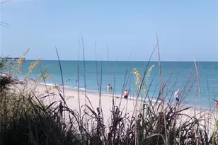 1124 Sunset Dr, Venice, FL 34285 - Photo 4