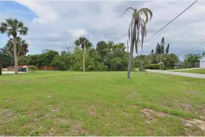 610 Coquina Court, Nokomis, FL 34275 - Photo 1