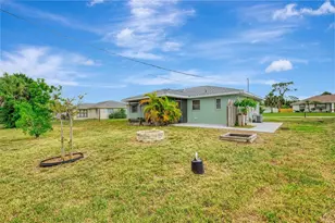 256 Periwinkle Rd, Venice, FL 34293 - Photo 28