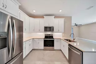 305 Ibiza Loop, Venice, FL 34292 - Photo 10
