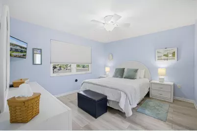 649 Tamiami Trail S #306, Venice, FL 34285 - Photo 8