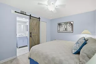 649 Tamiami Trail S, Venice, FL 34285 - Photo 16