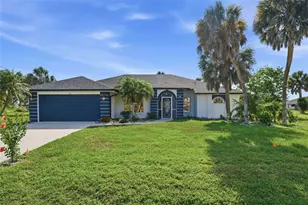 275 Rotonda Blvd N, Rotonda West, FL 33947 - Photo 1