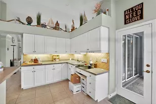 275 Mariner Ln, Rotonda West, FL 33947 - Photo 12
