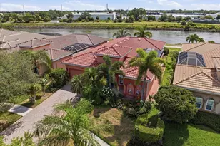 210 Rio Terra, Venice, FL 34285 - Photo 1
