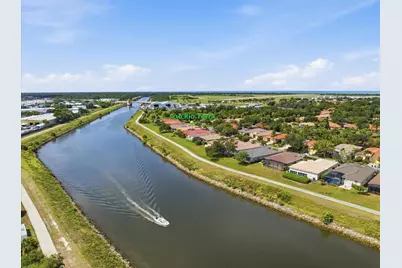 210 Rio Terra, Venice, FL 34285 - Photo 46