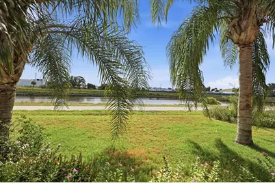 210 Rio Terra, Venice, FL 34285 - Photo 64