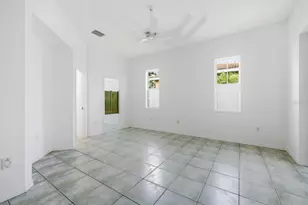 210 Rio Terra, Venice, FL 34285 - Photo 20