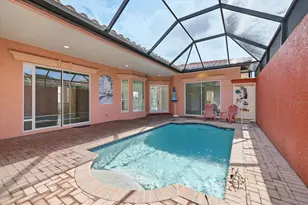 210 Rio Terra, Venice, FL 34285 - Photo 10