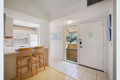 715 Bird Bay Circle #120, Venice, FL 34285 - Photo 4