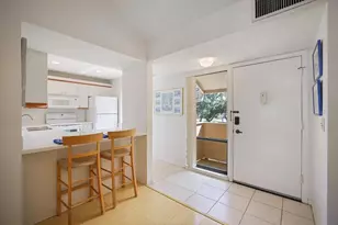 715 Bird Bay Cir, Venice, FL 34285 - Photo 4