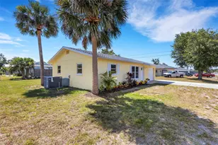 5231 Pompano Rd, Venice, FL 34293 - Photo 2