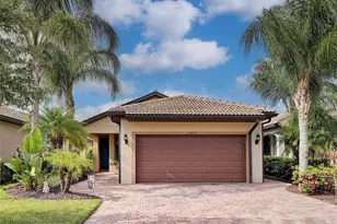 13873 Posada St, Venice, FL 34293 - Photo 1