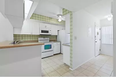421 Cerromar Terrace #370, Venice, FL 34293 - Photo 10