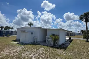 633 Como Dr, Venice, FL 34285 - Photo 4