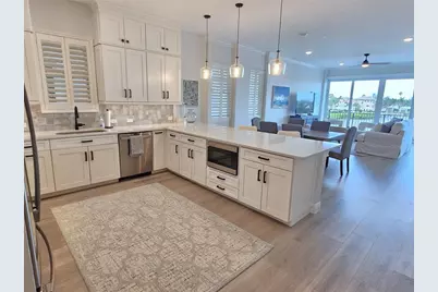 503 Tamiami Trail N #301, Venice, FL 34285 - Photo 6