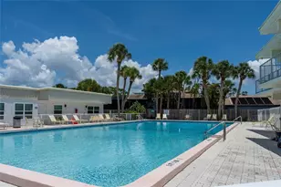 908 Villas Dr, Venice, FL 34285 - Photo 24