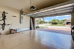 12390 Cinqueterre Dr, Venice, FL 34293 - Photo 68
