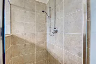 12390 Cinqueterre Dr, Venice, FL 34293 - Photo 52