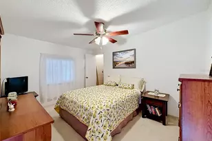 8227 Cinnamon Ln, Port Saint Lucie, FL 34952 - Photo 20
