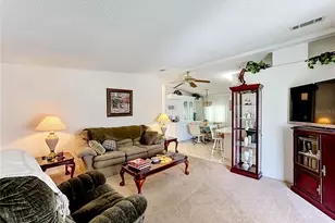 8227 Cinnamon Ln, Port Saint Lucie, FL 34952 - Photo 8