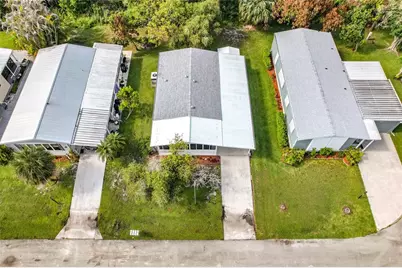 8227 Cinnamon Lane, Port Saint Lucie, FL 34952 - Photo 2