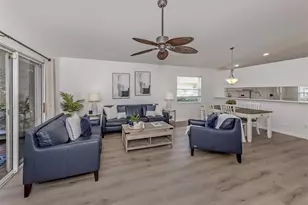 3224 Woodberry Ln, Sarasota, FL 34231 - Photo 14
