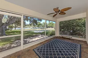 3224 Woodberry Ln, Sarasota, FL 34231 - Photo 16
