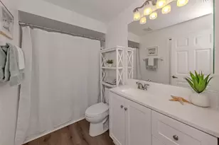 3224 Woodberry Ln, Sarasota, FL 34231 - Photo 28