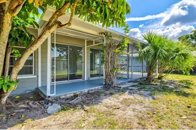 106 Aurora Street E, Venice, FL 34285 - Photo 54