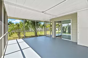 106 Aurora St E, Venice, FL 34285 - Photo 42