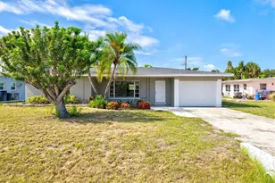 106 Aurora St E, Venice, FL 34285 - Photo 1