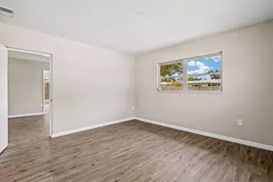 106 Aurora St E, Venice, FL 34285 - Photo 28