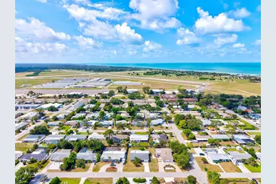 106 Aurora Street E, Venice, FL 34285 - Photo 62