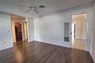 902 Pinehurst Ln, Venice, FL 34293 - Photo 16