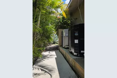 222 Rotonda Boulevard E, Rotonda West, FL 33947 - Photo 58