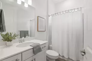 17300 Jadestone Ct, Venice, FL 34293 - Photo 36