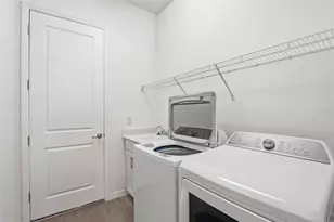 17300 Jadestone Ct, Venice, FL 34293 - Photo 40