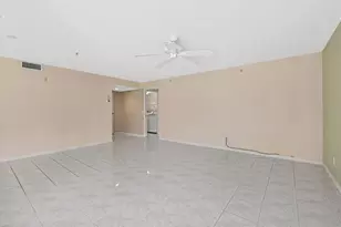 813 Montrose Dr, Venice, FL 34293 - Photo 8
