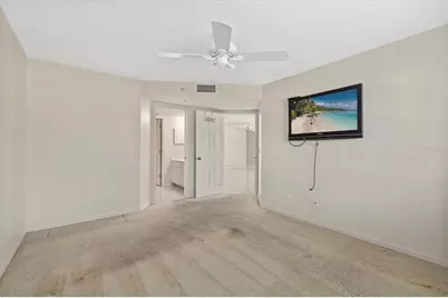 813 Montrose Drive #102, Venice, FL 34293 - Photo 16