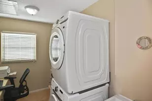 429 Darling Dr, Venice, FL 34285 - Photo 38