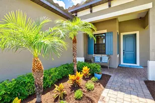 11909 Hunters Creek Rd, Venice, FL 34293 - Photo 8