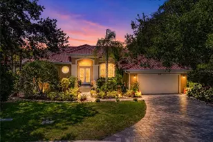 919 Tranquility Cir, Osprey, FL 34229 - Photo 2