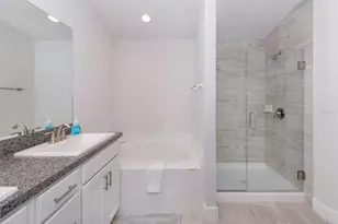 886 Euclid Rd, Venice, FL 34293 - Photo 22