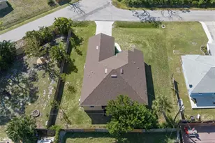 886 Euclid Rd, Venice, FL 34293 - Photo 36