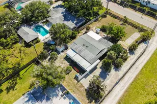 624 Bayshore Rd, Nokomis, FL 34275 - Photo 72