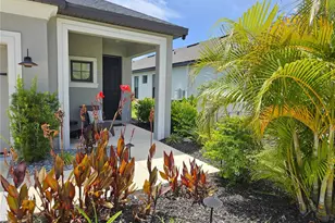 15285 Shady Palms Ln, Nokomis, FL 34275 - Photo 8