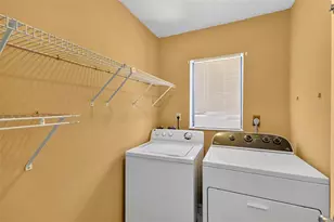 1390 Tripoli St, North Port, FL 34286 - Photo 18