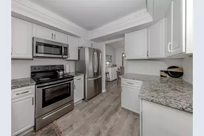 1712 Lakeside Drive #1712-B, Venice, FL 34293 - Photo 10